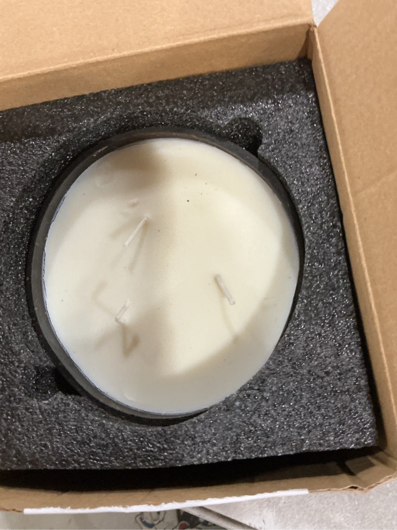 Condition photo showing Good Condition for viyffo 18oz large citronella candles outdoor, 3 wick citronella candle indoor, non toxic soy scented candle, natural coconut shell jar for patio, deck, garden, backyard & camping, home décor & gift