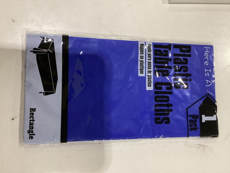 Plastic table cloth 1 pack