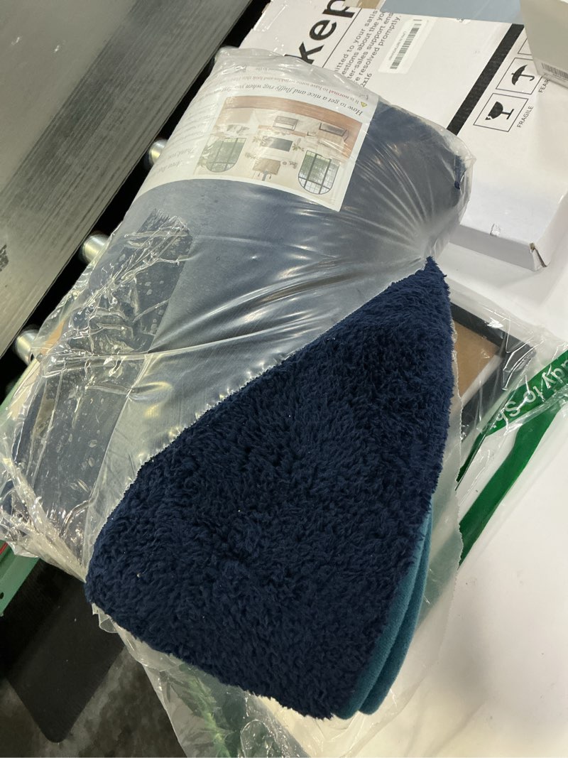 Condition photo showing Good Condition for Large Ultra Soft Modern Area Rugs for Living Room Bedroom, 6x9 Feet Navy Blue Thickened Memory Foam Indoor Solid Minimalist Carpets, Non-Slip Comfy Rug for Boys Girls Nursery Room Home Decor 6' x 9' (Rectangular) Navy Blue