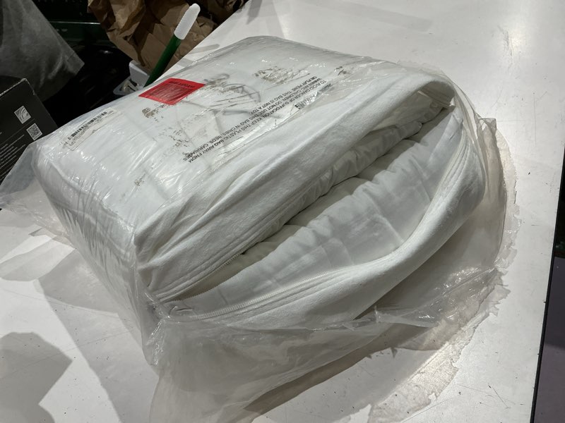 Condition photo showing Good Condition for gno premium adult weighted blanket & removable bamboo cover - (22 lbs - 60''x80'' queen size)- 100% oeko tex certified cooling cotton & glass beads- organic heavy blanket- designed in usa - white