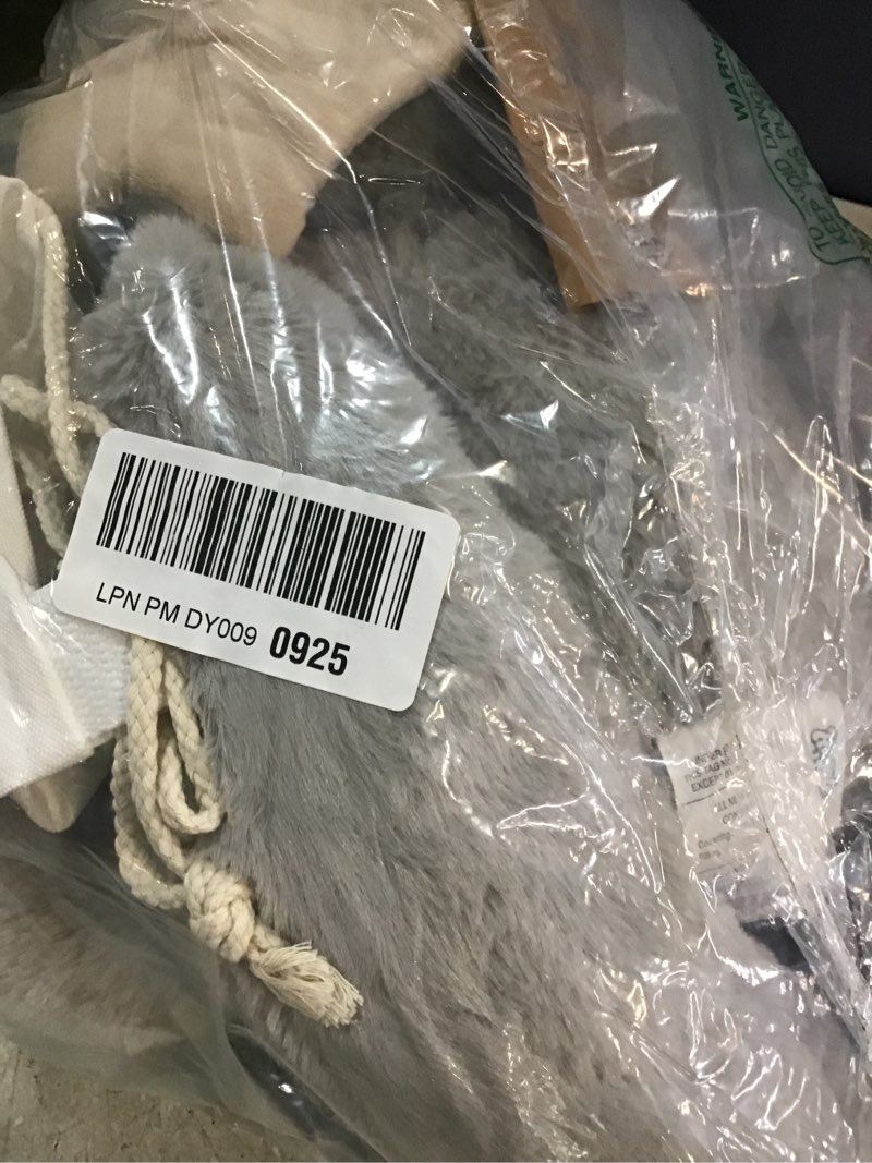 https://lotting-media.assets.bidfta.com/lotting_d266f26b-d8fb-4c6f-a5cf-704f4e01b0cf