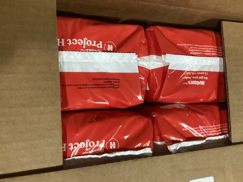 Condition photo showing New/Like New for Huggies Size 4 Diapers, Little Movers Baby Diapers, Size 4 (22-37 lbs), 150 Count (6 Packs of 25), Packaging May Vary Size 4 150