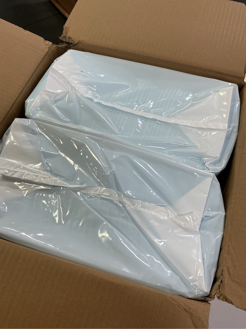 Condition photo showing New/Like New for IRIS USA Dog Pee Pads – Puppy Essentials, Dog Pads, Quick Dry, Leak Proof, Thick Absorbent 6-Layer Design for Potty Training, Regular Size 22" x 22", 100 Count 22" x 22" Pee Pads Blue/White