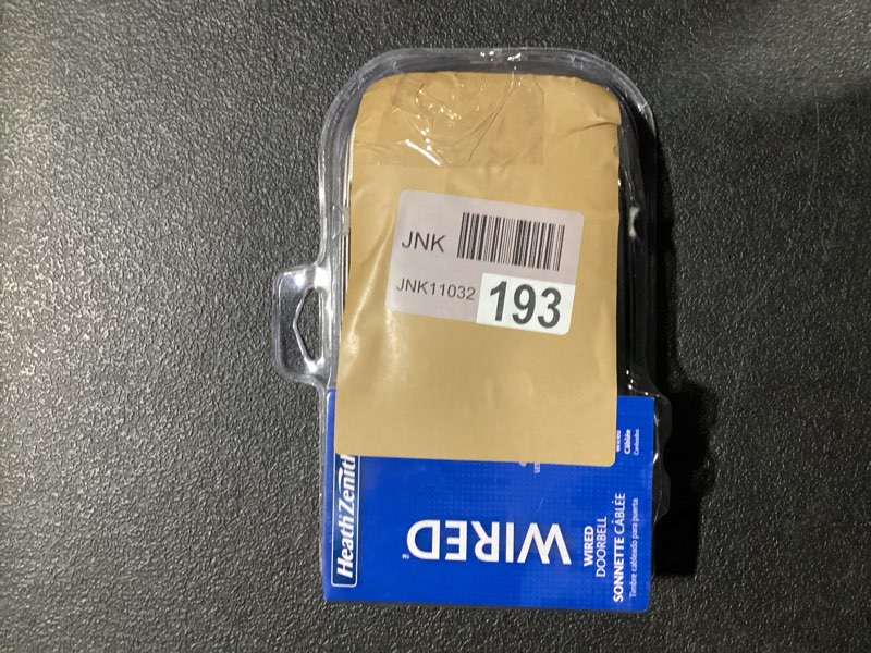 https://lotting-media.assets.bidfta.com/lotting_d2703b4d-1ddd-441c-96fa-cd8f603c4bbe