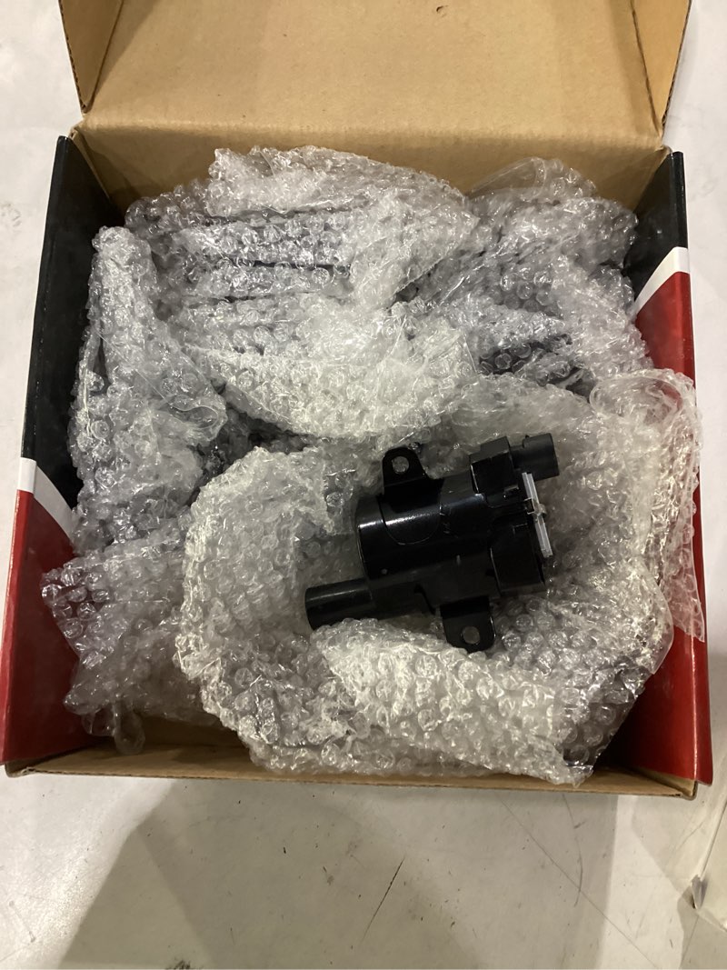 Condition photo showing New/Like New for ignition coil pack fits for silverado suburban yukon tahoe escalade sierra | uf262 set of 8 ,for express,savana,avalanche,envoy,replace d585
