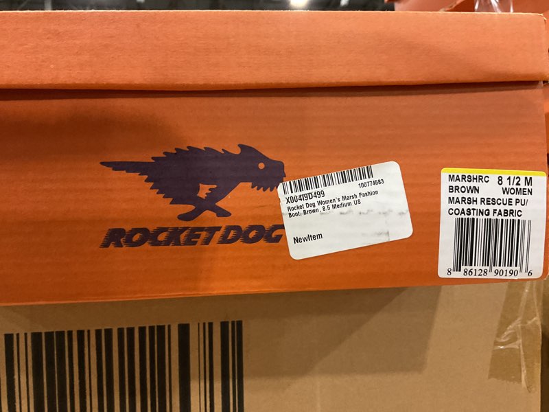 Condition photo showing New/Like New for rocket dog marsh boot 9.5 brown