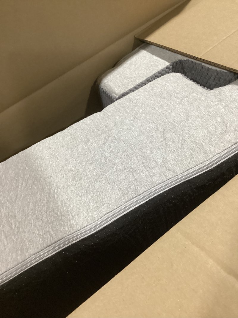 Condition photo showing Good Condition for Dog Stairs for Small Dogs - Pet Stairs 2 in 1 with Zippers Suitable for Couch and Bed, 35D Foam Dog Steps with Non Slip Bottom Grey 4 Steps, Grey