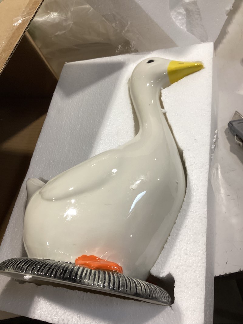 Condition photo showing Good Condition for foldtier silly goose vase ceramic cute flower vase goose birthday party table centerpieces white animal planter pot home decor for office living room kitchen bathroom decor housewarming gifts