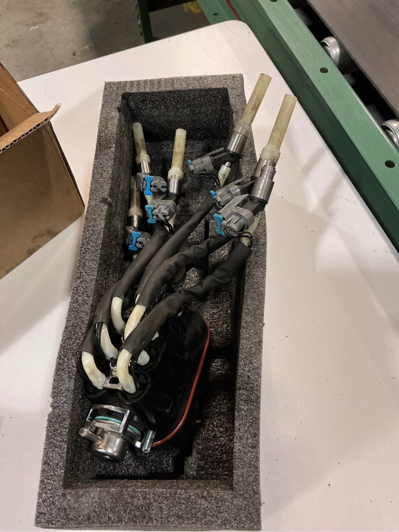 Condition photo showing As Is for fj503 spider fuel injectors 6 cylinder compatible with chevy gmc isuzu astro blazer express 1500 silverado jimmy safari savana sierra sonoma v6 4.3 1996-2014,oem 12568332 19210688
