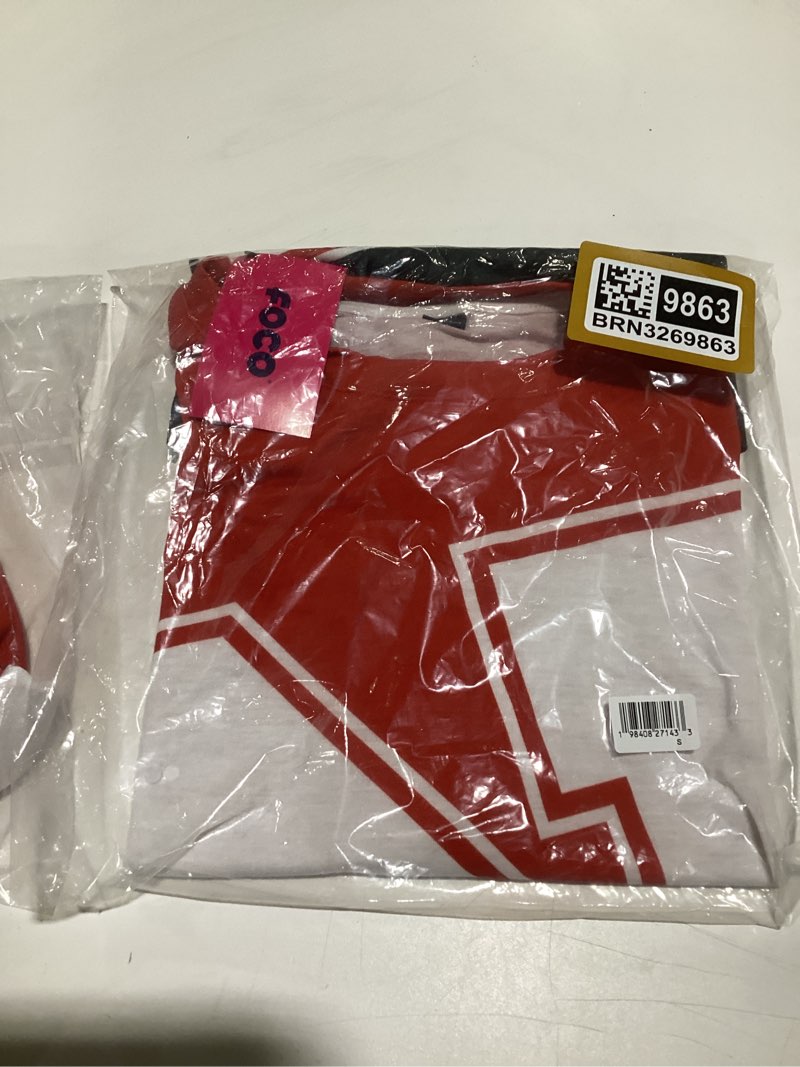 FOCO Men's Standard NCAA College Team Cropped Big Logo Rash Guard Swim Shirt, Colorblock