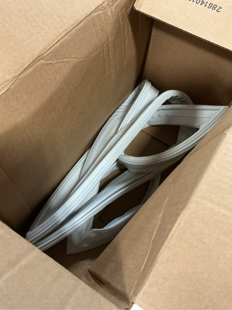 Condition photo showing Good Condition for upgraded pb070289 005450-000 refrigerator door gasket replacement compatible with viking built-in refrigerator ddbb363 vcbb363, 34.75?×22.2? ap5695414 replace pb970134 ap5315793 bottom freezer gasket