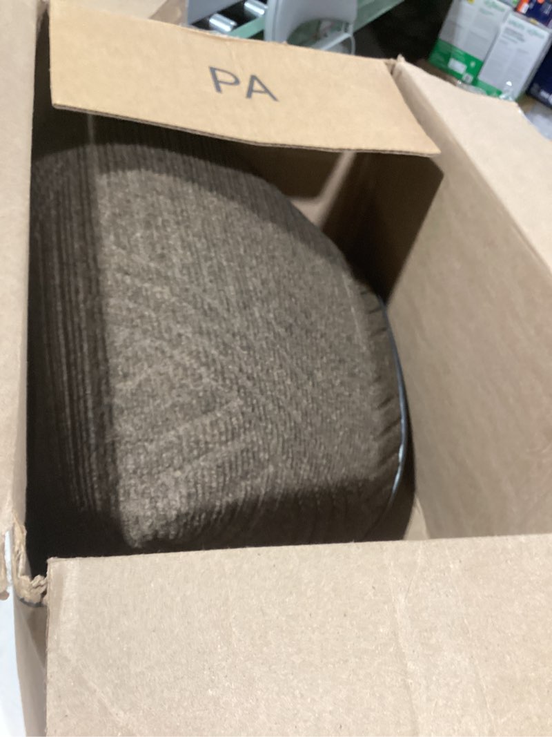 Condition photo showing Good Condition for smiry front door mat outside entrance, heavy duty sturdy natural rubber doormat, trap dirt and moisture, easy clean low profile mats for indoor outdoor entry, irregular triangle (29.5x17similiar product, brown) brown irregular triangle rectangular 29.5\" x 17\"