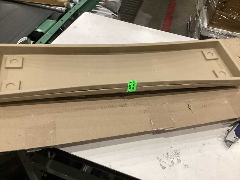 Condition photo showing As Is for 2pieces hc companies venetian 20 inch rectangular planter box saucer, sandstone