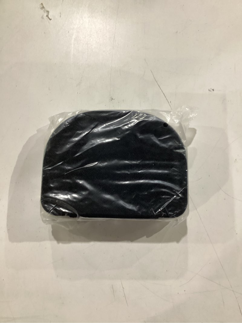Condition photo showing Good Condition for procase travel size jewelry box, medium portable seashell-shaped jewelry case, 2 layer jewelry organizer in pu leather for women -black black medium - no mirror