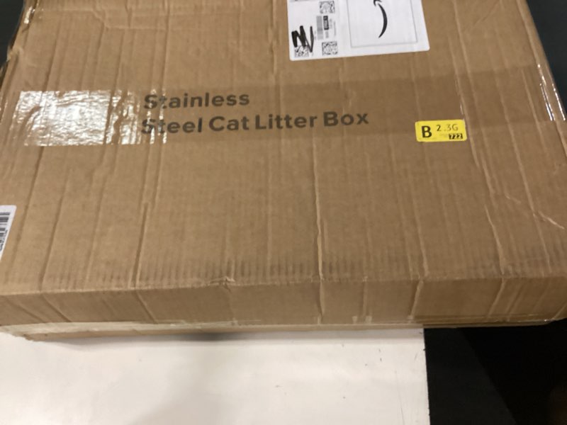Condition photo showing New/Like New for stainless steel litter box | xl enclosed cat litter boxes with lid for big cats | high sided, anti-urine leakage | non-stick bottom & includes litter mat & metal scoop