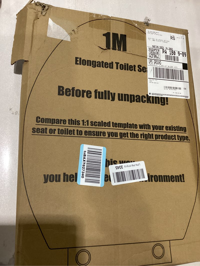 Condition photo showing New/Like New for 1M Family Toilet Seat, Patented Slow Close & Quick Releasing Technology, Anti-Wiggling, Easy to Inst