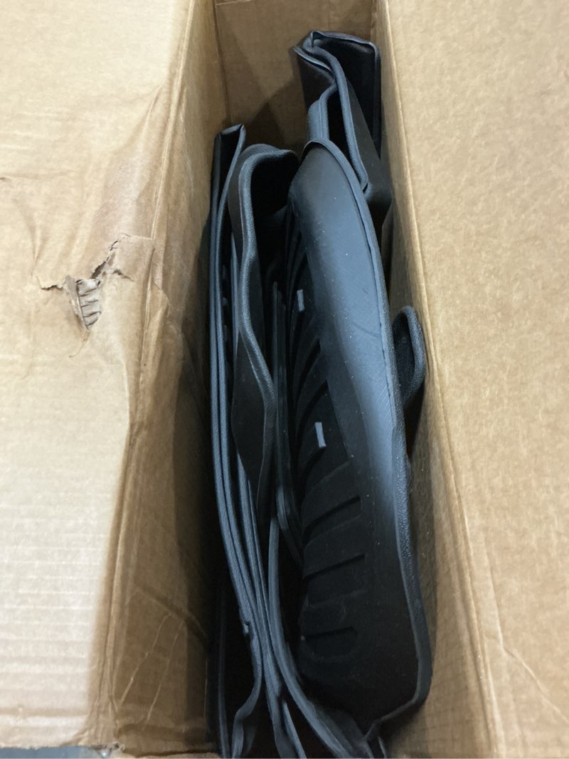 Condition photo showing Good Condition for floor mats for 2016-2025 2026 dodge durango 7-seat, all weather tpe cargo liner cargo mat and 3rd row backrest mats for durango accessories