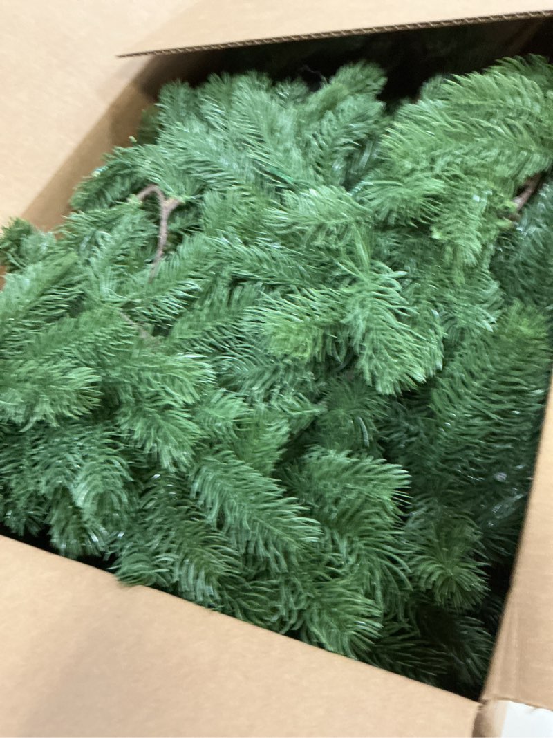 Condition photo showing Good Condition for 9ft Pre-Lit Christmas Garland, Artificial Lighted Norfolk Pine Garland with Multi-Color Lights, Battery Operated Garland for Mantle Stairs Table Fireplace Xmas Decorations 1 9FT