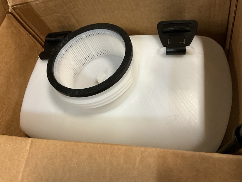 Condition photo showing Good Condition for chapin 60114 backpack sprayer, 4?gallon pump sprayer, translucent poly tank, 3?stage filtration, adjustable poly cone nozzle & 20" wand for lawn & garden weed, pest & fertilizer applications