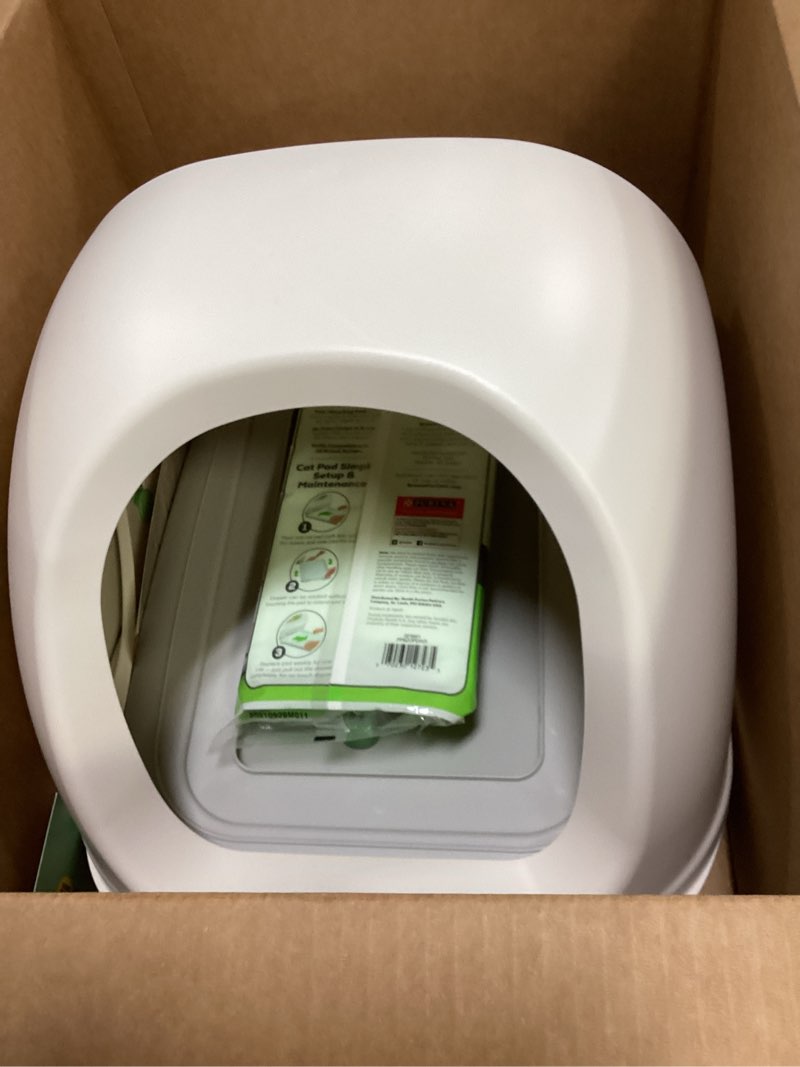 Condition photo showing New/Like New for purina tidy cats breeze covered cat litter box system kit with pellet cat litter, hooded litter box, and litter box pads 10.37 pound (pack of 1) white