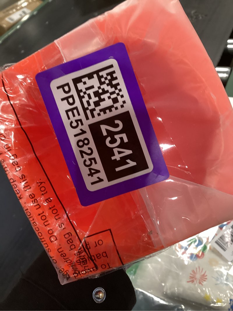 https://lotting-media.assets.bidfta.com/lotting_d2f41d64-7f54-4244-ab4e-f8f14bb7cce3