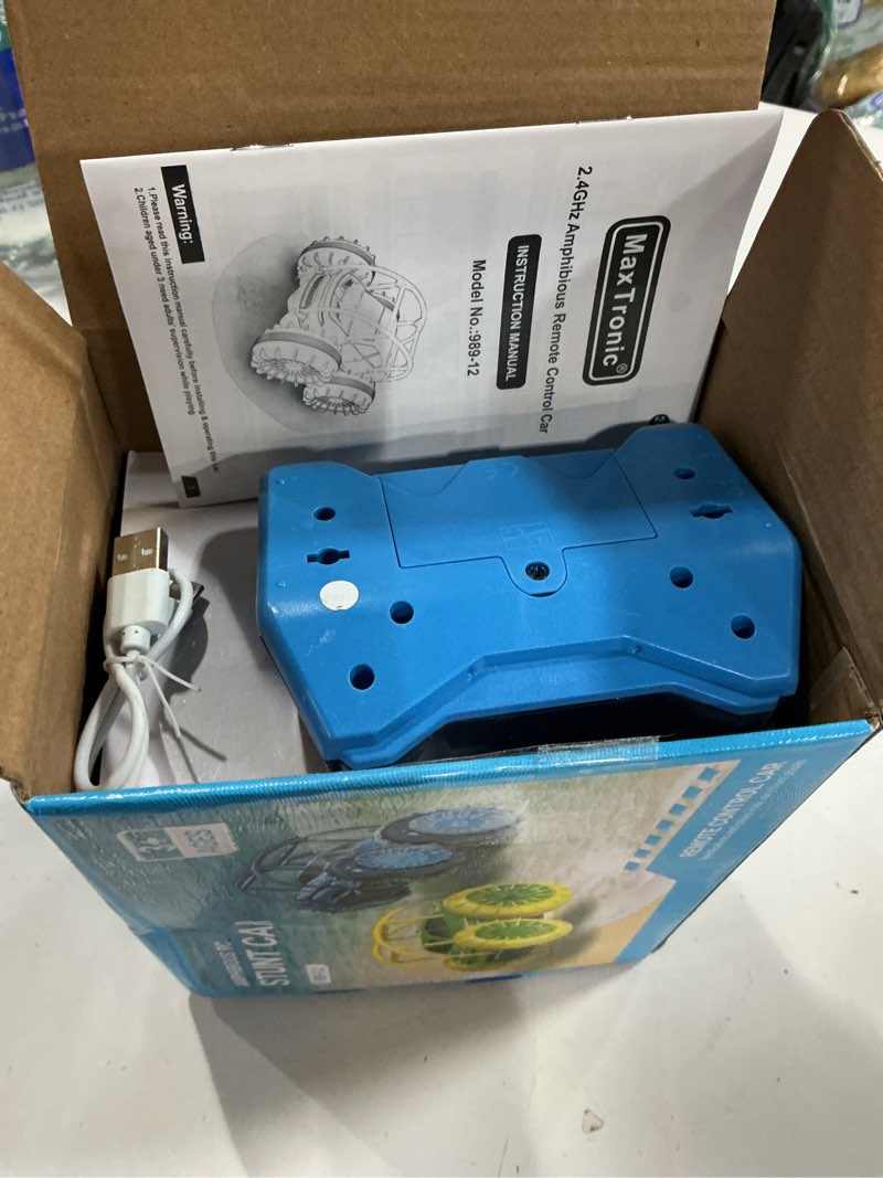 Condition photo showing New/Like New for MaxTronic Amphibious Remote Control Car,Rechargeable RC Cars Toy 360° Flips Rotation Stunt Crawler 15KM/H 4WD All Terrain Outdoor Indoor Toy for Kids Boys Girls 3-12 Blue