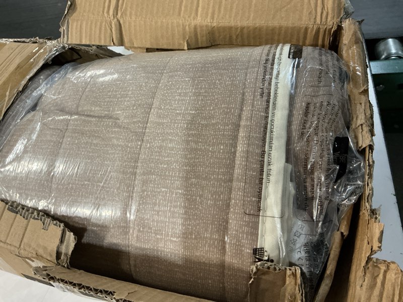 Condition photo showing Good Condition for songmics hammock, quilted hammock with curved bamboo spreaders, pillow, 78.7 x 55.1 inches, portable padded hammock holds up to 495 lb, cream and beige ugdc34be hammock cream + beige