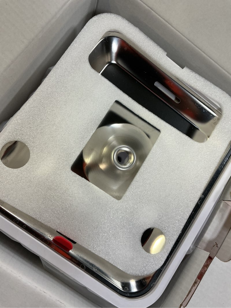 Condition photo showing Good Condition for Cordless Cat Water Fountain, 3L/100oz Stainless Steel Tray, Cat Fountains for Drinking, Pet Water Fountains Indoor, Automatic Dog Water Bowl Dispenser, Rechargeable Battery Operated White