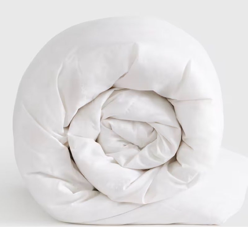 quince premium down alternative comforter king/cal king lightweight