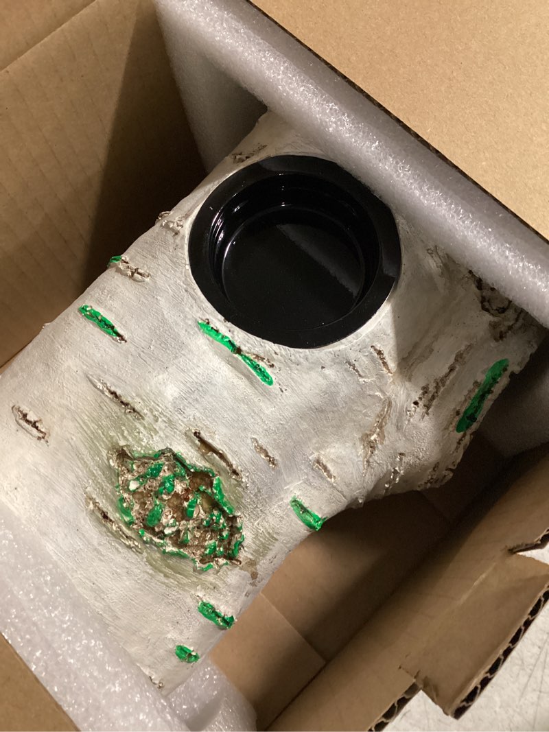 Condition photo showing New/Like New for Zilla Rapid Sense UV Detecting Decor Poplar Log For Reptiles  Large