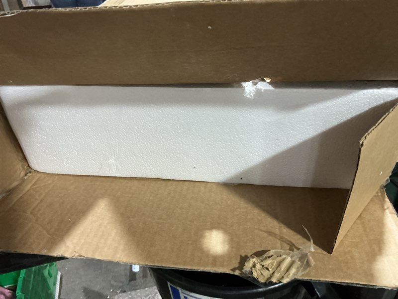 Condition photo showing New/Like New for Delta Children Deluxe Toy Box, Spider-Man