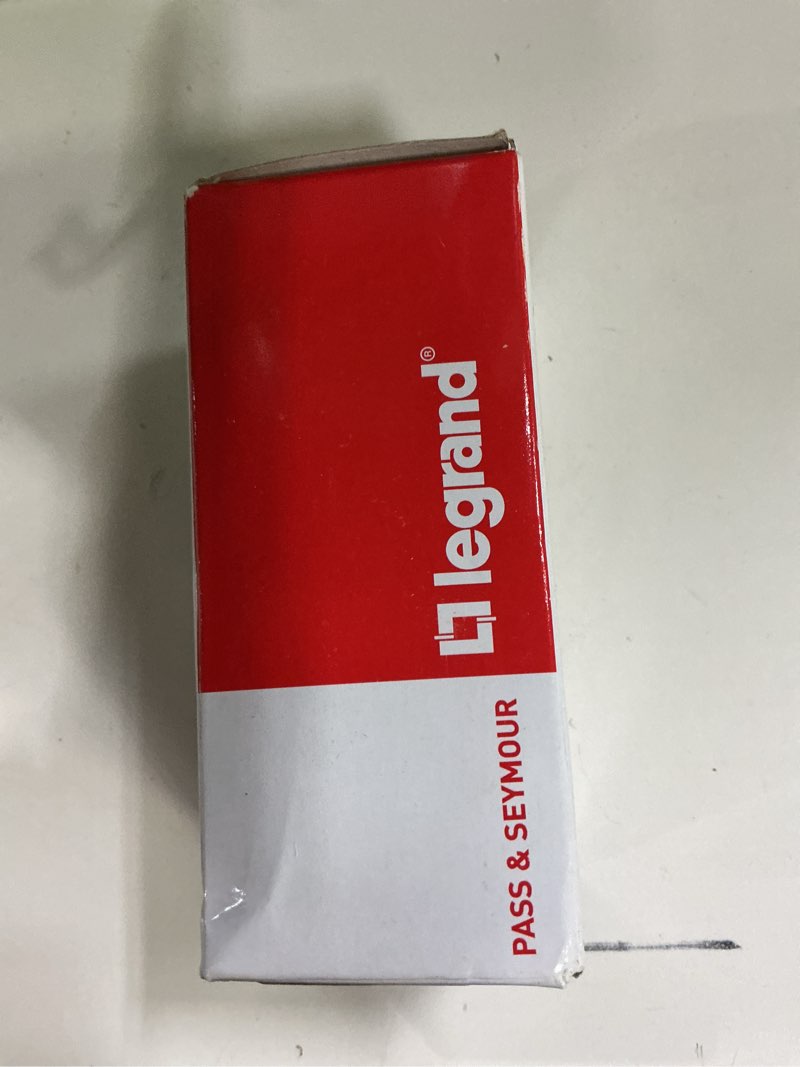 Condition photo showing New/Like New for Radiant USB Plugs for Wall Outlet, 15 Amp, Tamper-Resistant and Ultra-Fast USB A and USB C Outlet plug, with standard three-prong, White, Manufactured by Legrand