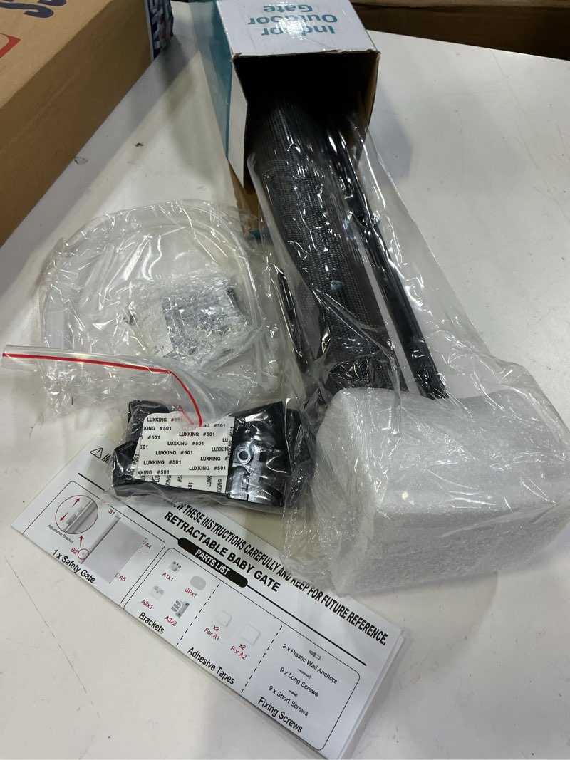 Condition photo showing New/Like New for probebi Retractable Baby, Child & Dog Gates for Stairs, Extends to 54" Wide 34" Tall, Use for Outdoor, Indoor, Hallways, Doorways, Deck, Porch, Black