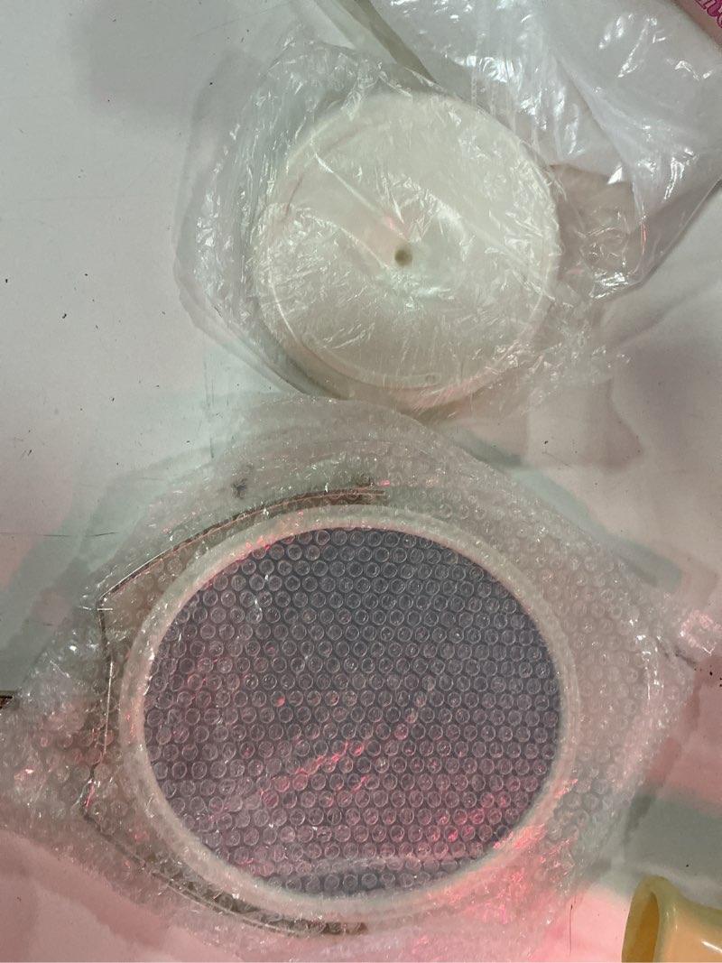 Condition photo showing New/Like New for yeake magnifying pop stand double sided swivel make up mirror