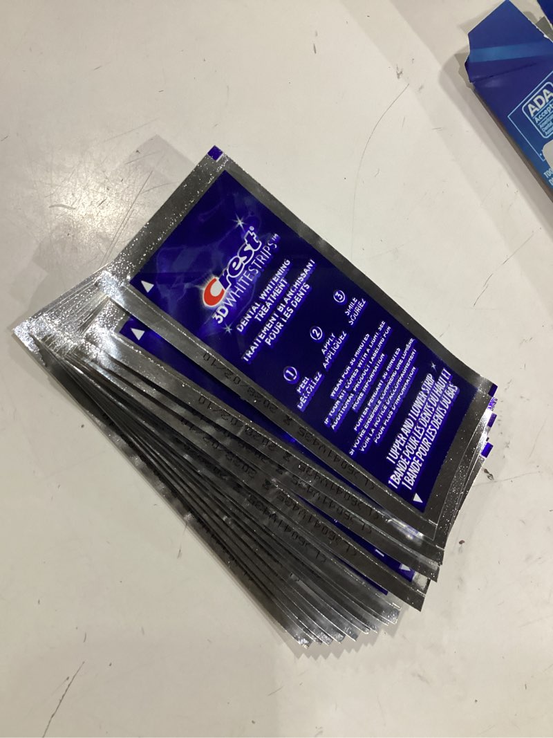 Condition photo showing New/Like New for crest 3d whitestrips sensitive white – teeth whitening kit, 18 treatments, each with 1 upper/1lower, 36 strips – crest 3dwhite teeth whitening strips