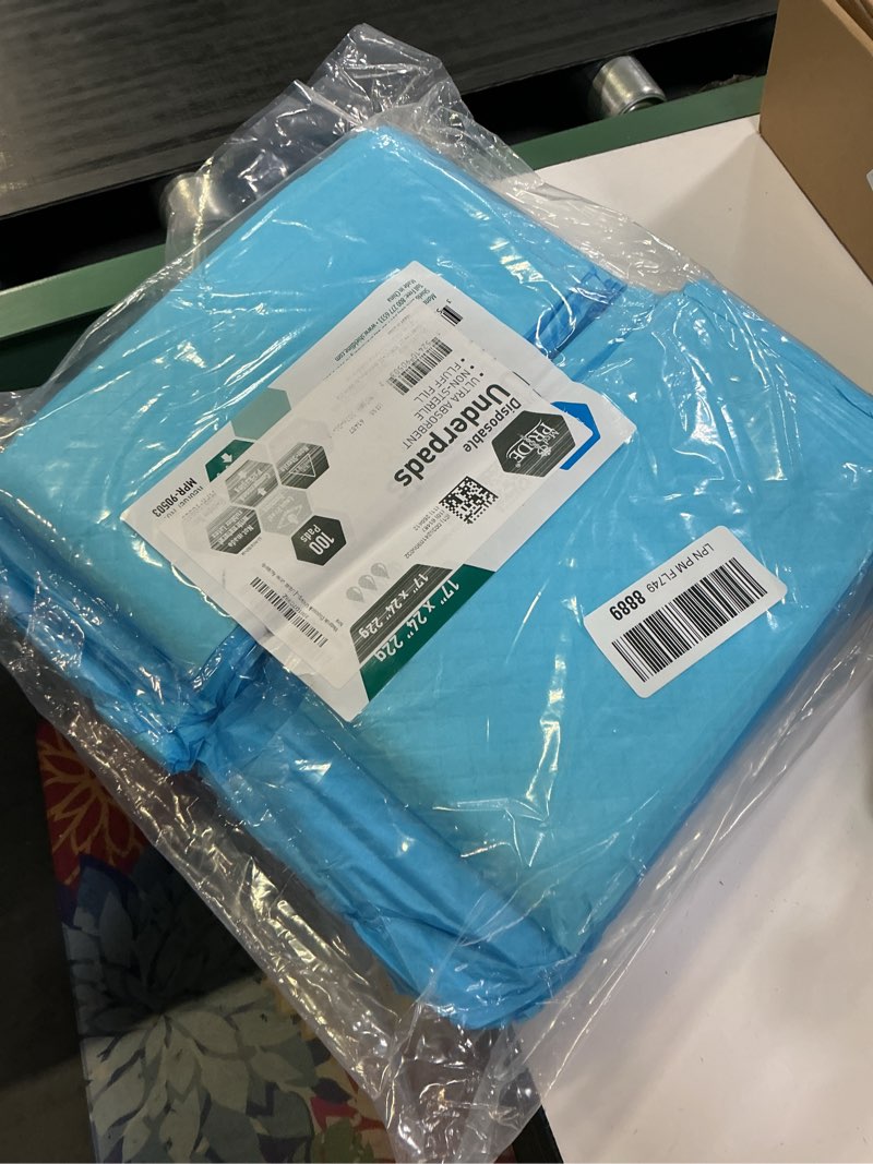 Condition photo showing New/Like New for medpride disposable underpads 17'' x 24'' (100-count) incontinence pads, bed covers, puppy training | thick, super absorbent protection for kids, adults, elderly | liquid, urine, accidents