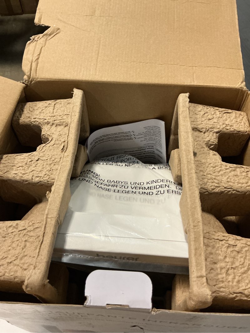 Condition photo showing Good Condition for beurer il60 infrared heat lamp for red light therapy for face, body, sinus & skin, pain relief & muscle recovery, adjustable treatment time, protective eyewear included