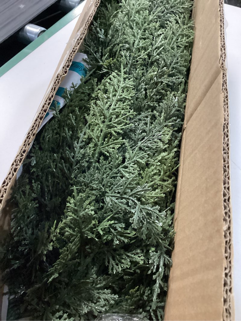 Condition photo showing Good Condition for BOLUO Prelit Ceder Christmas Tree with Lights, 6 ft Twinkling Christmas Tree,Real Touch Artificial Xmas Tree with 1000 Branch Tips for Party Home Decoration 6ft