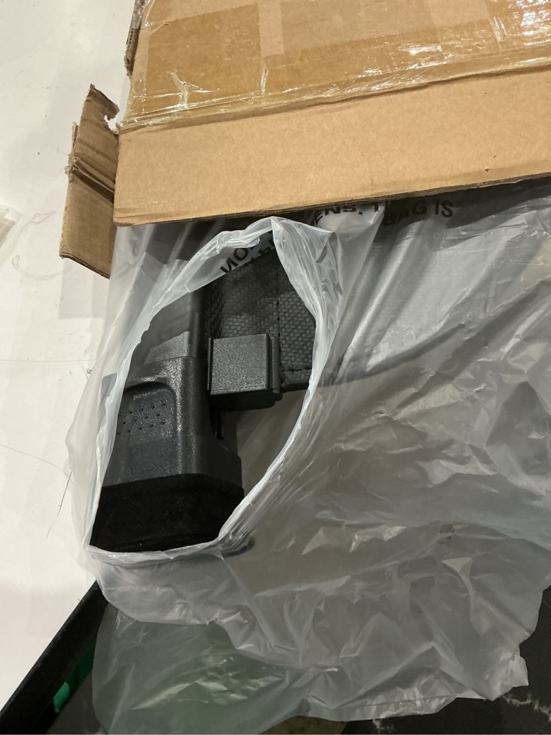 Condition photo showing Good Condition for trunk cargo cover for mazda cx5 2026 2025 2017-2024, with carbon fiber texture ends, anti-peeping retractable security shade for privacy, cx-5 accessories
