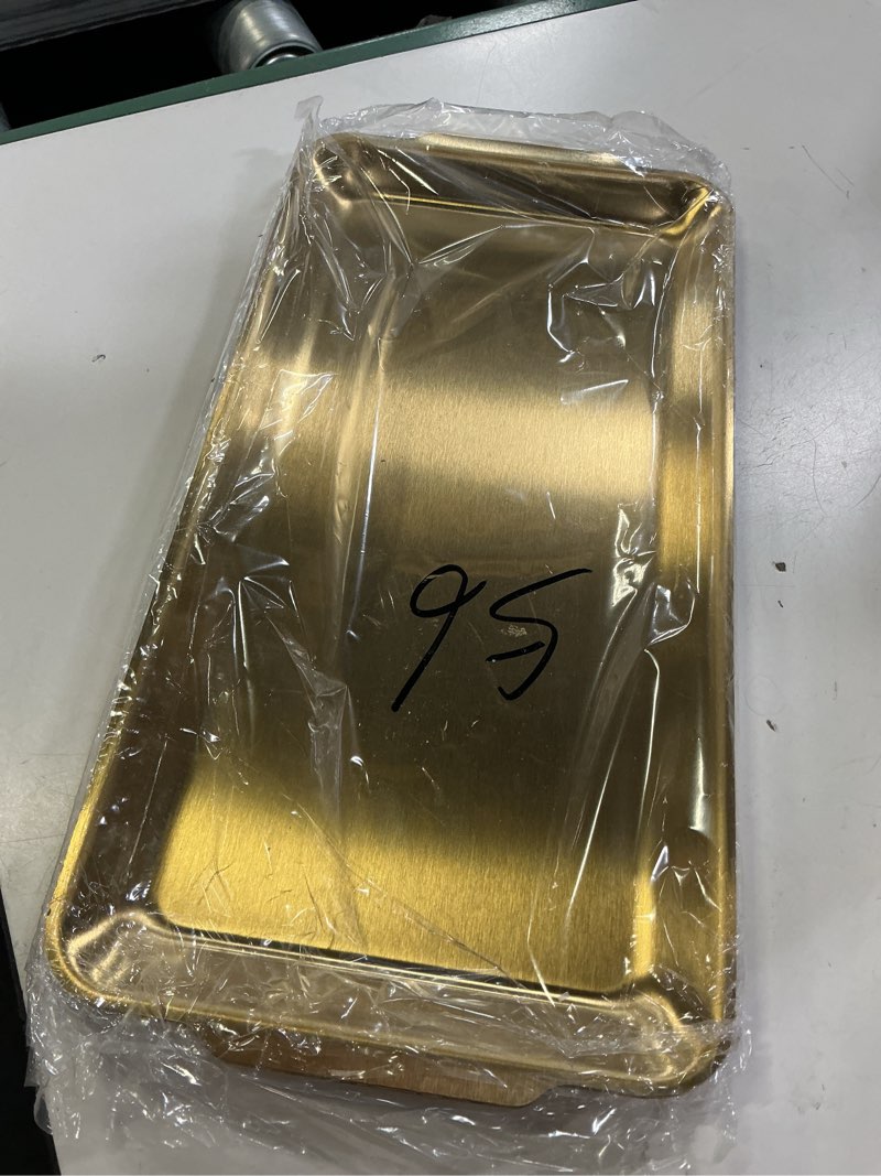 Condition photo showing New/Like New for 4 pc 15.8\" x 9.5\" large serving platters, stainless steel heavy-duty large serving trays, gold rectangular plates for food, fruit, party, wedding, christmas, chip and scratch resistant gold-15.8\" x 9.5\" 1