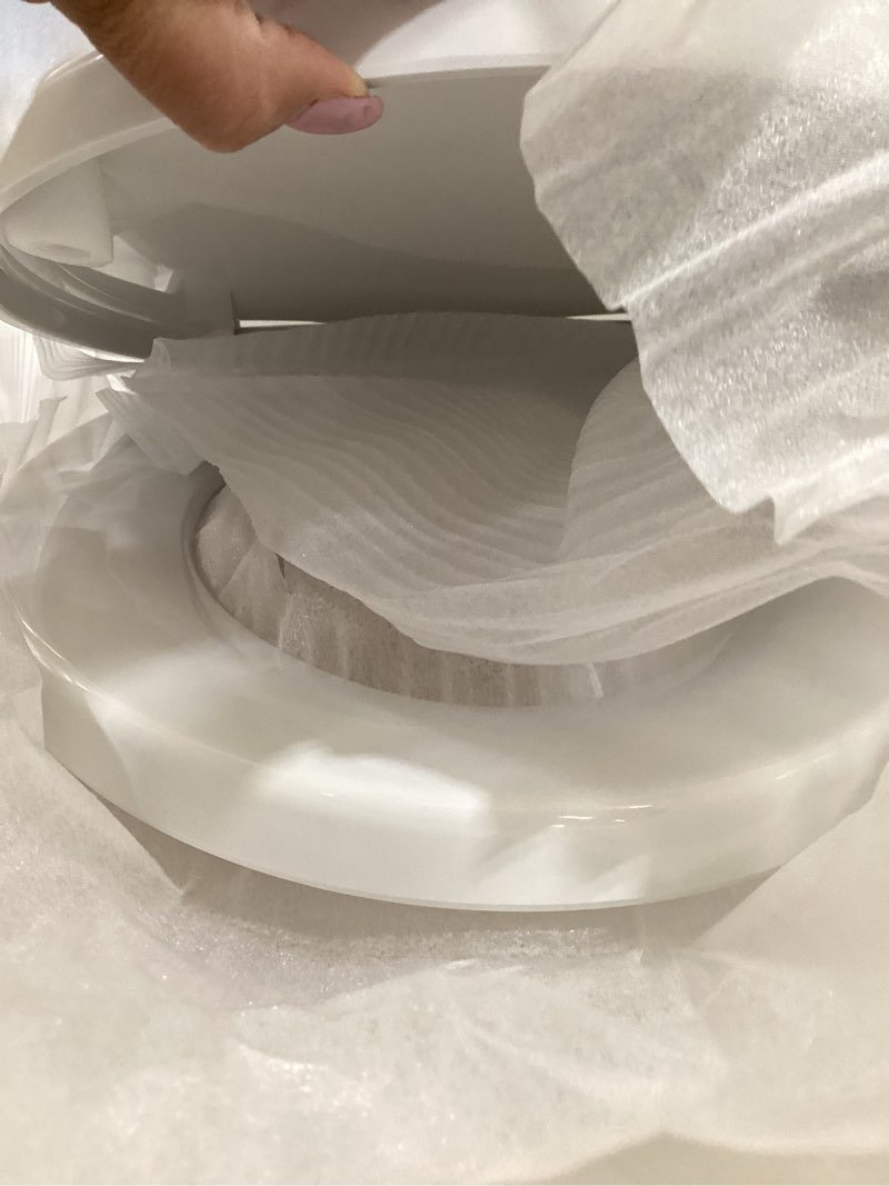 Condition photo showing As Is for toilet seat