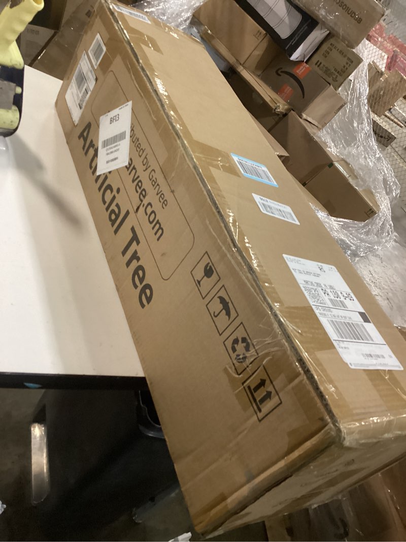 Condition photo showing New/Like New for 4 ft Fake Palm Tree Faux Areca Palm Plants with 21 Full Lifelike Palm Leaves Realistic Trunks Fake Tropical Palm Tree for Indoor Home Office Outdoor Yard Décor with Trapezoidal Prism White Pot 4ft 1