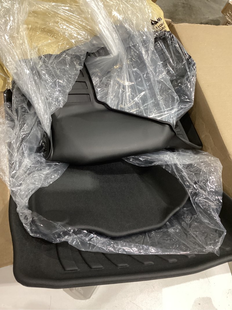 Condition photo showing Good Condition for cartist floor mats custom fit for volkswagen vw jetta 2012-2018 all weather floor liner front & 2nd row car carpet protection tpe odorless 1)volkswagen vw jetta?2012-2018?