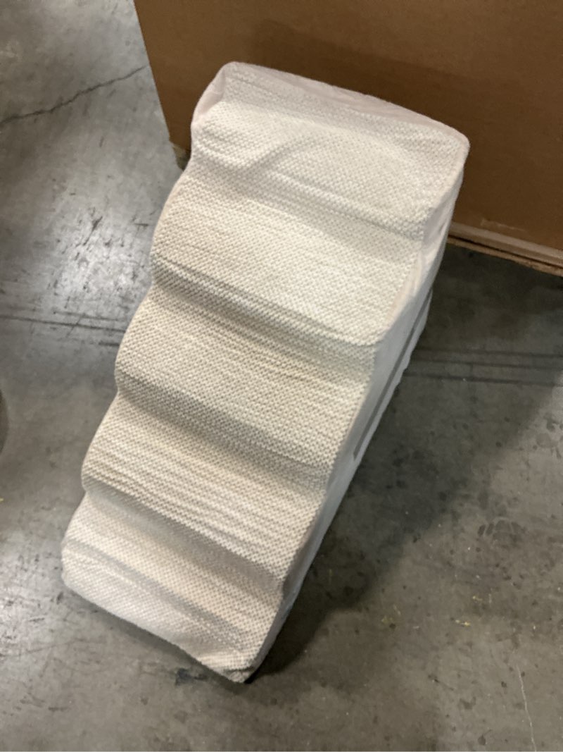 Condition photo showing Good Condition for 5 Step Dog Stairs for High Bed – Pet Steps for Small Dogs, Non-Slip Dog Ramp with Washable Cover, Pet Ladder for High Beds,Beige Beige 5 5-step (H22.4")