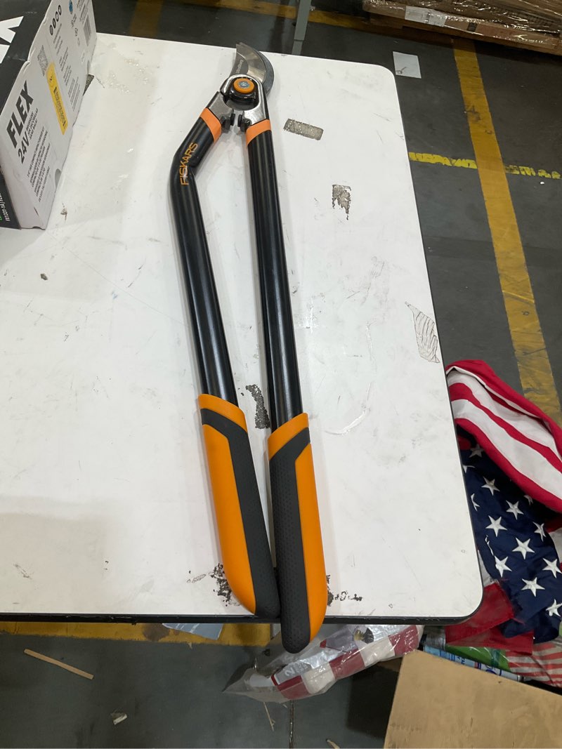 Condition photo showing As Is for fiskars ultrasharp 7.5-in steel bypass lopper