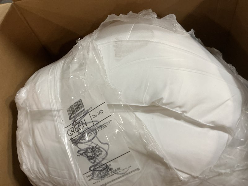 Condition photo showing As Is for Bedsure Comforter Duvet Insert - Quilted Comforters Queen Size, All Season Duvet, GentleSoft Down Alternative Bedding, with 8 Tabs, Gifts for Women/Men, White, Queen 88 x 88 Inches White Queen