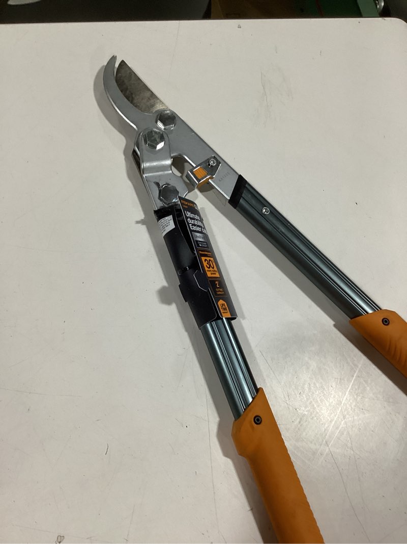Condition photo showing Good Condition for fiskars ultrasharp 7.5-in steel bypass lopper