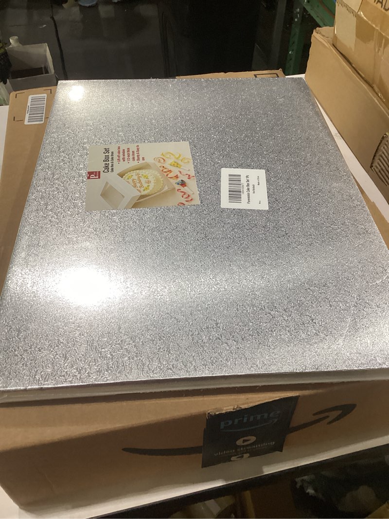 Condition photo showing New/Like New for 14x19x4 inches cake box with cake drum half sheet white box with 1/2 inch thick silver cake board, rectangle bakery box with window lid and cake board combo, disposable container for bakery