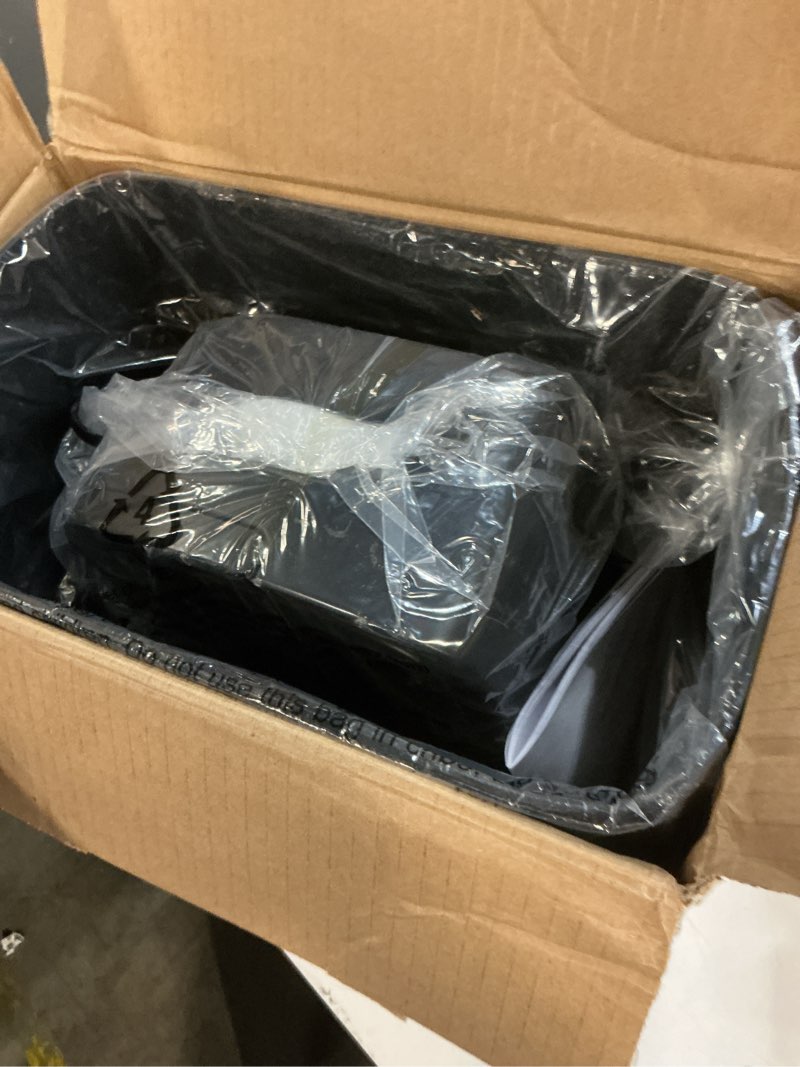 Condition photo showing Good Condition for amazon basics cross cut paper and credit card shredder, 12 sheet (new model), black 12 sheet black