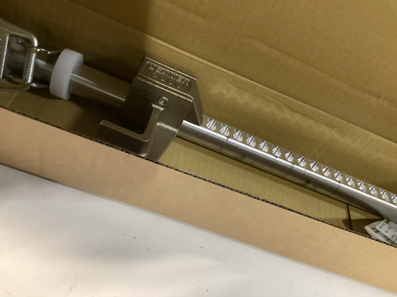 Condition photo showing New/Like New for guardian 00101 beamer 2000 | horizontal beam anchor | fits 3.5 to 14 inch beams up to 1.25 inches thick | tool free installation | osha and ansi compliant beamer 3.5" - 14" flange width, up to 1.25" flange thickness